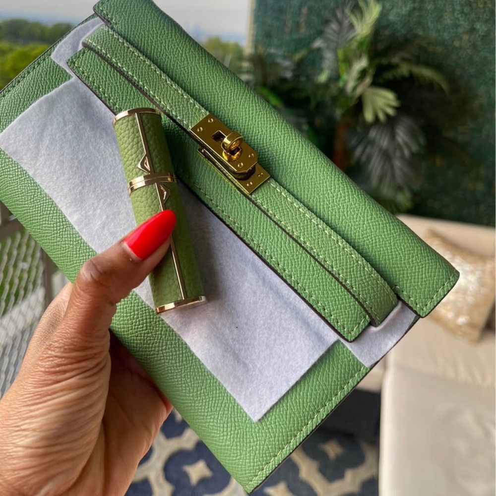 Leather Wallet Clutch & Refillable Perfume Bottle - Green
